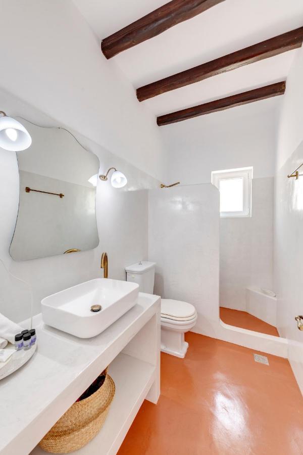 Cycladic Aura - Traditional Holiday Cottage Foinikas Eksteriør billede